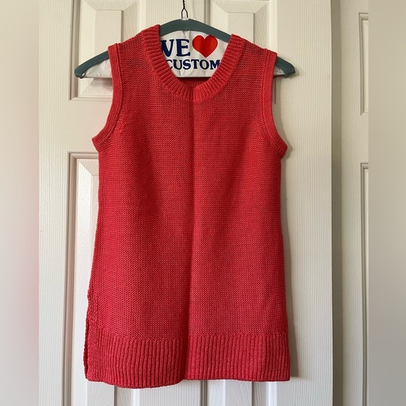 J. Crew Tops - J. Crew Women's XS Petite Coral linen sweater vest, never worn